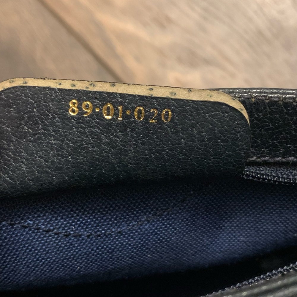 ❌SOLD❌ Vintage Gucci Supreme Monogram Navy Blue Cosmetic Pouch Bag - Picture 13 of 13